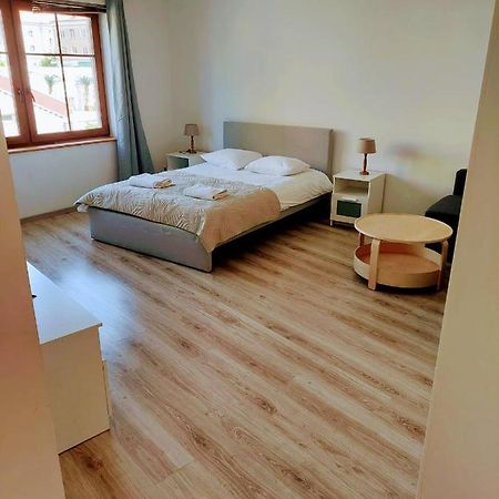 זיילונה גאורה Drzewna Apartamenty-Kupiecka 66A מראה חיצוני תמונה