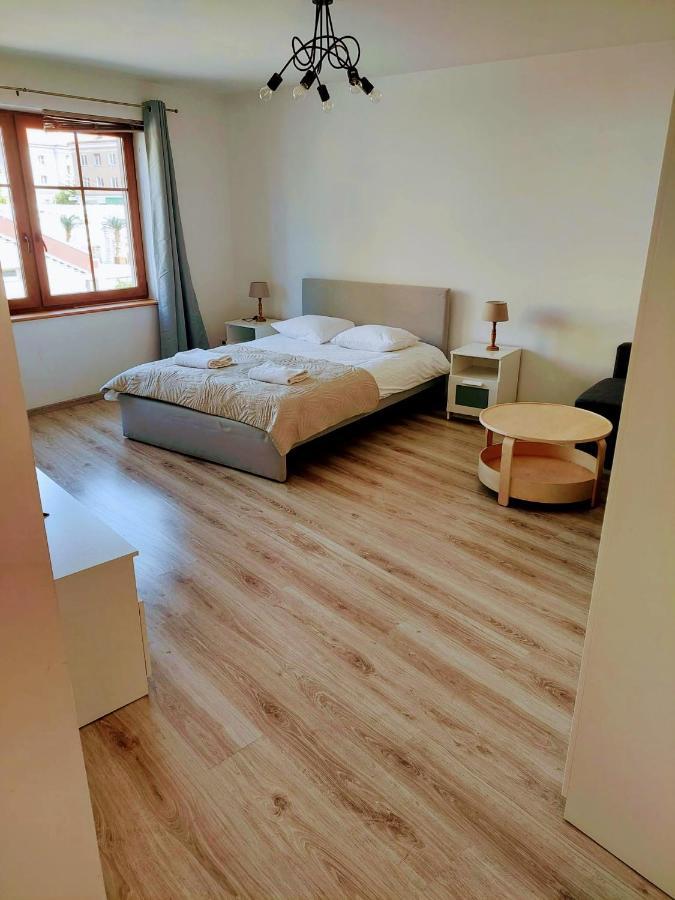 זיילונה גאורה Drzewna Apartamenty-Kupiecka 66A מראה חיצוני תמונה